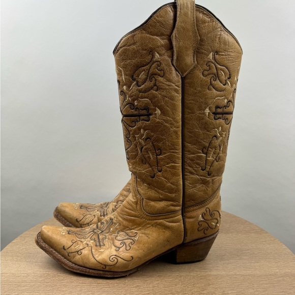 Brown Western Cowboy Boots - Picture 6 of 11